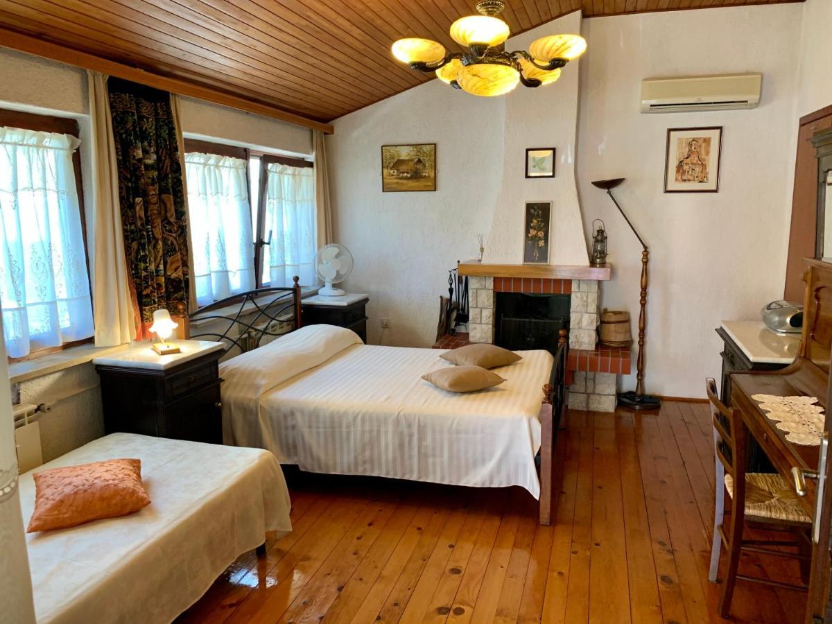 Studio Villa Mattossi 로비니 외부 사진