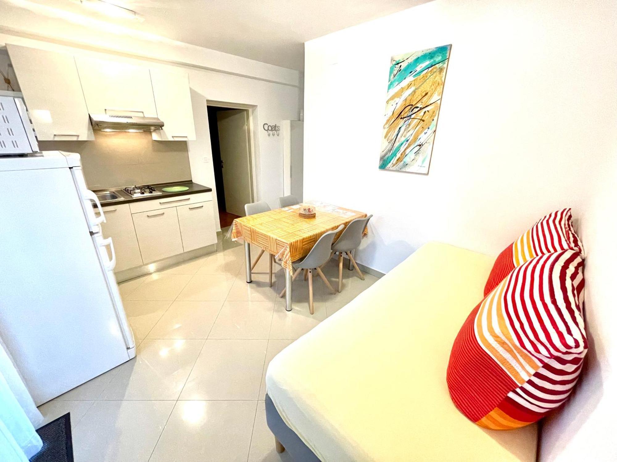 Studio Villa Mattossi 로비니 외부 사진