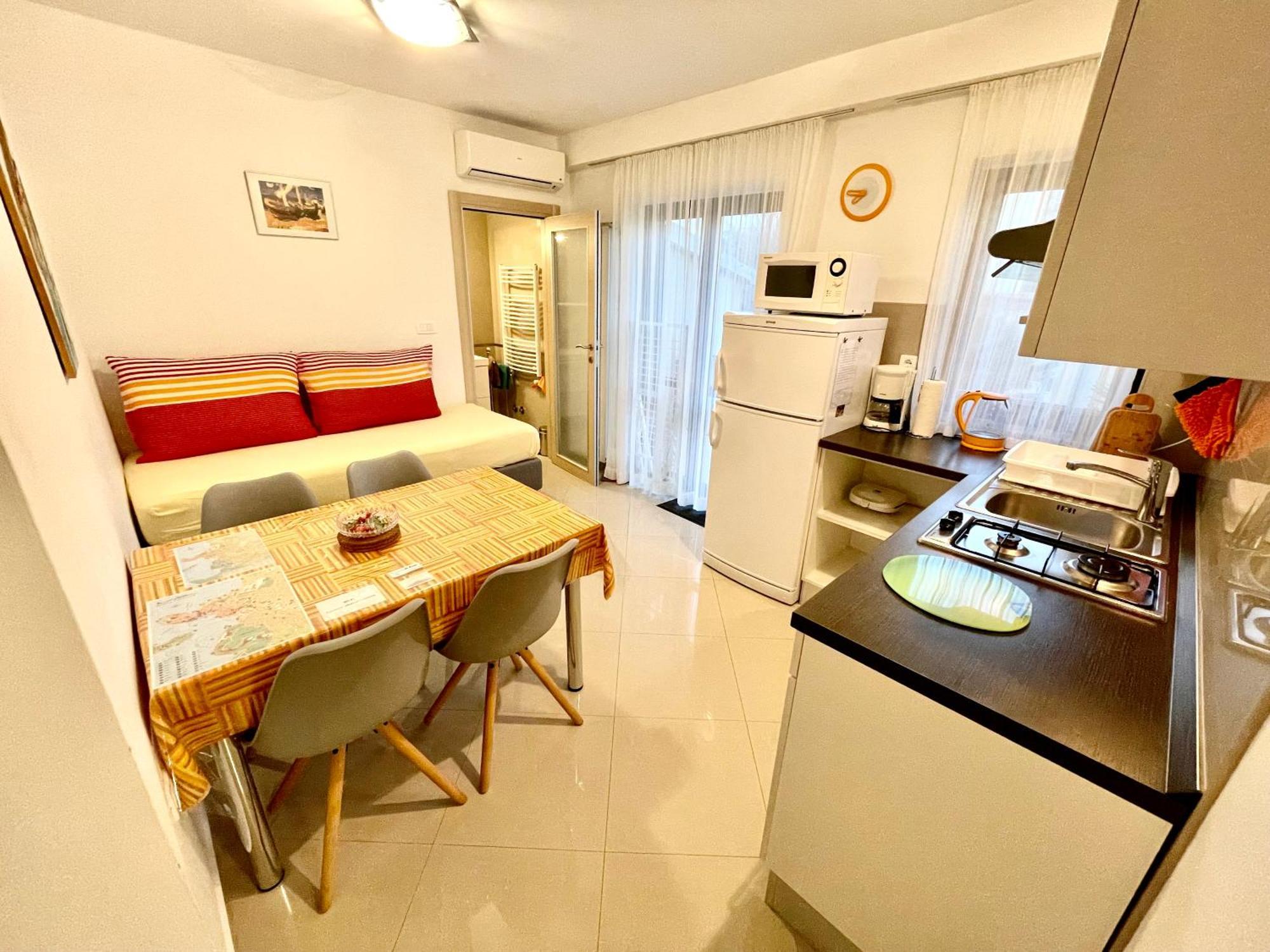 Studio Villa Mattossi 로비니 외부 사진